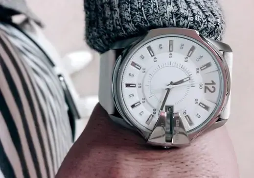 Reloj de pulsera analogo